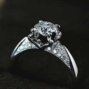New luxury engagement 1ct White diamond Ring